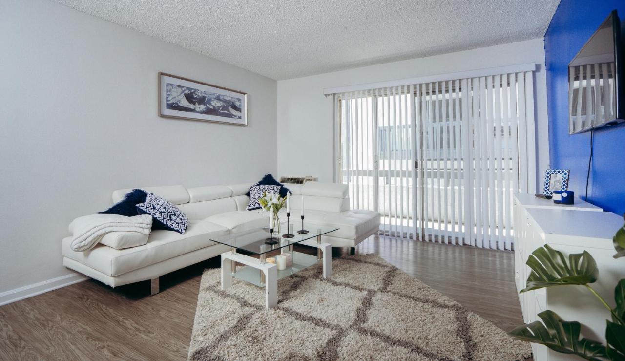 Beautiful 1 Bedroom Suite In Central Location! Apartamento Los Angeles