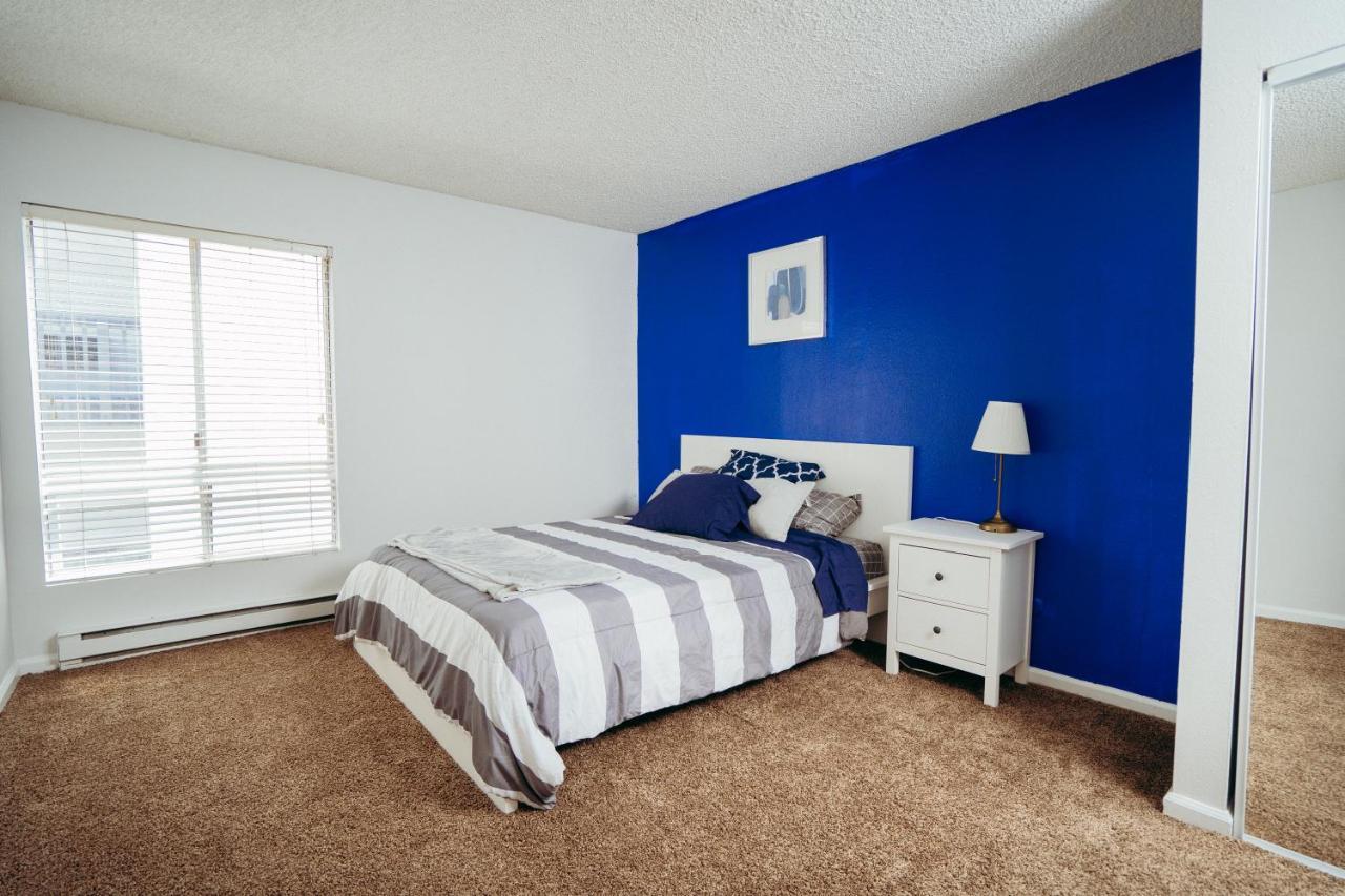 Apartment Beautiful 1 Bedroom Suite In Central Location!